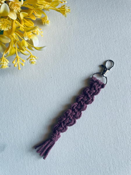 Zig Zag Macrame Keychain